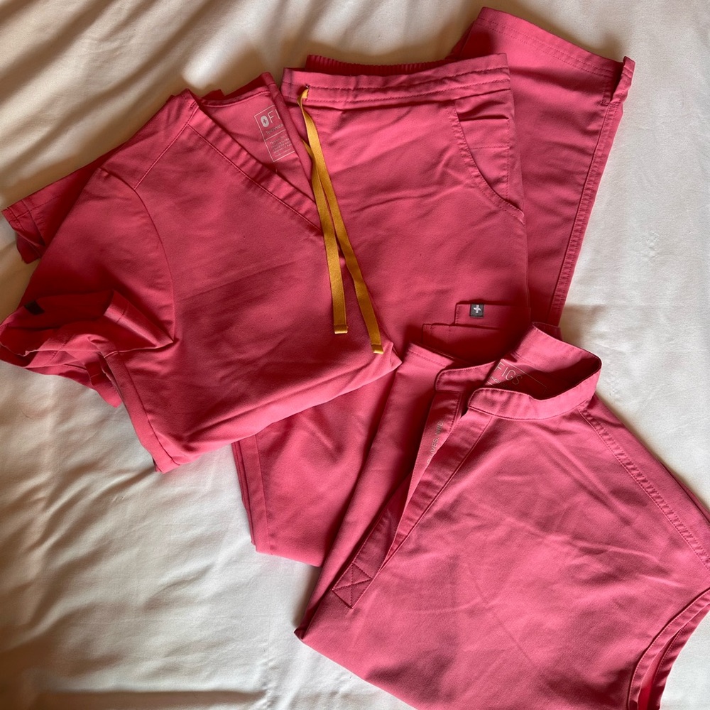 Neon pink figs scrub set